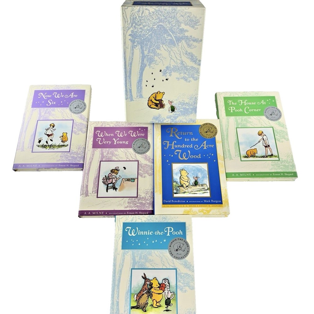 The World of Winnie The Pooh Deluxe Gift Box Set by A. Milne Hardcover Books